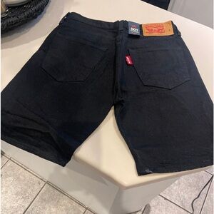 Levi’s 501 men’s Shorts. (31) NWT